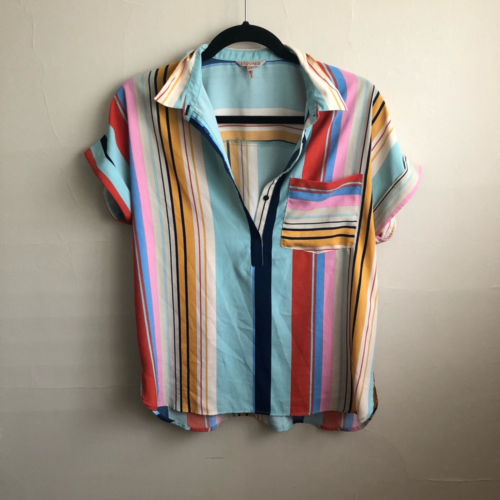 🛑🛑🛑🦋🦋Colourful shirt sleeve top
